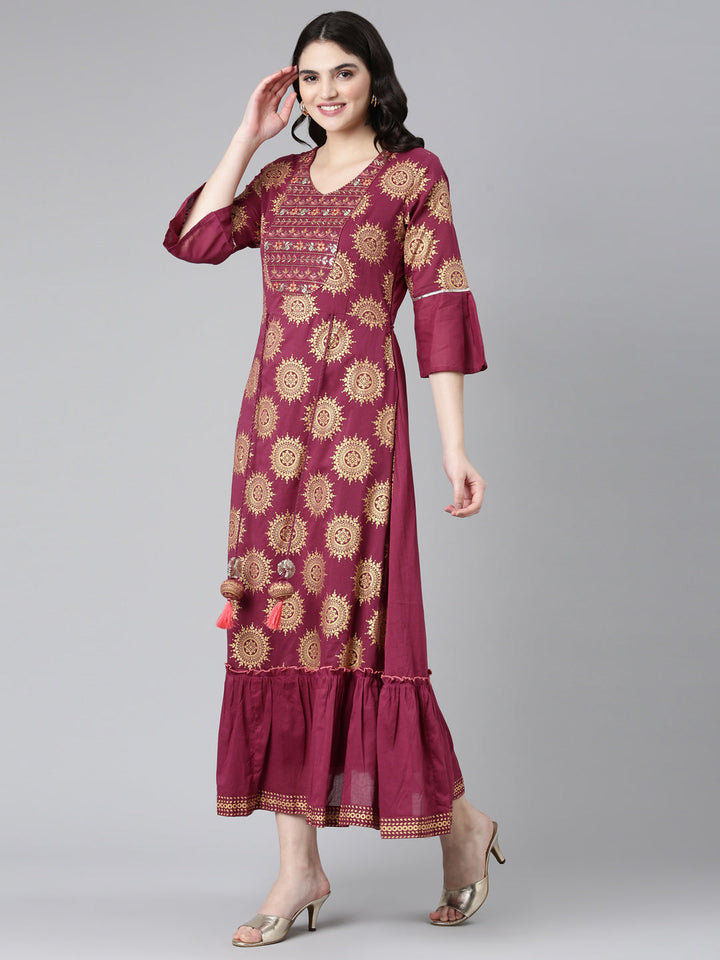 Neerus Maroon Straight Casual Printed Dress