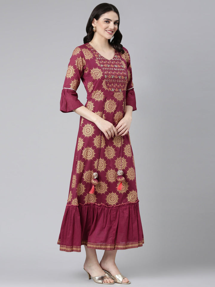 Neerus Maroon Straight Casual Printed Dress