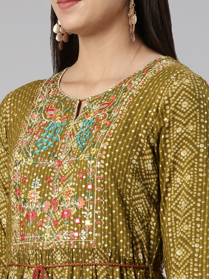 Neerus Multi rayon floral printed midi dress - detail view 1