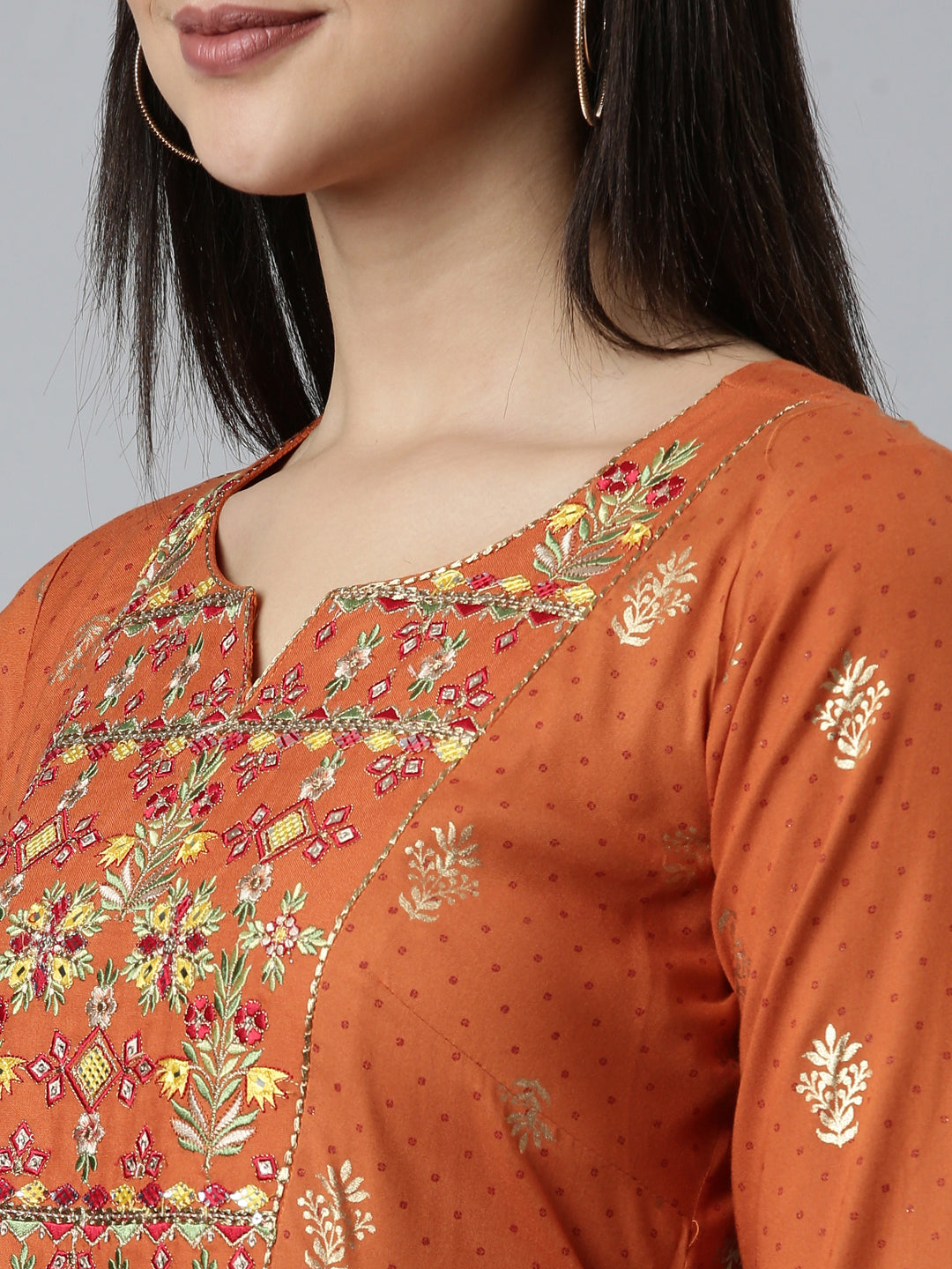 Neerus Orange embroidered straight dress - detail view 1