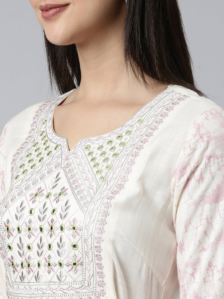 Neerus Beige rayon printed flared dress - detail view 1