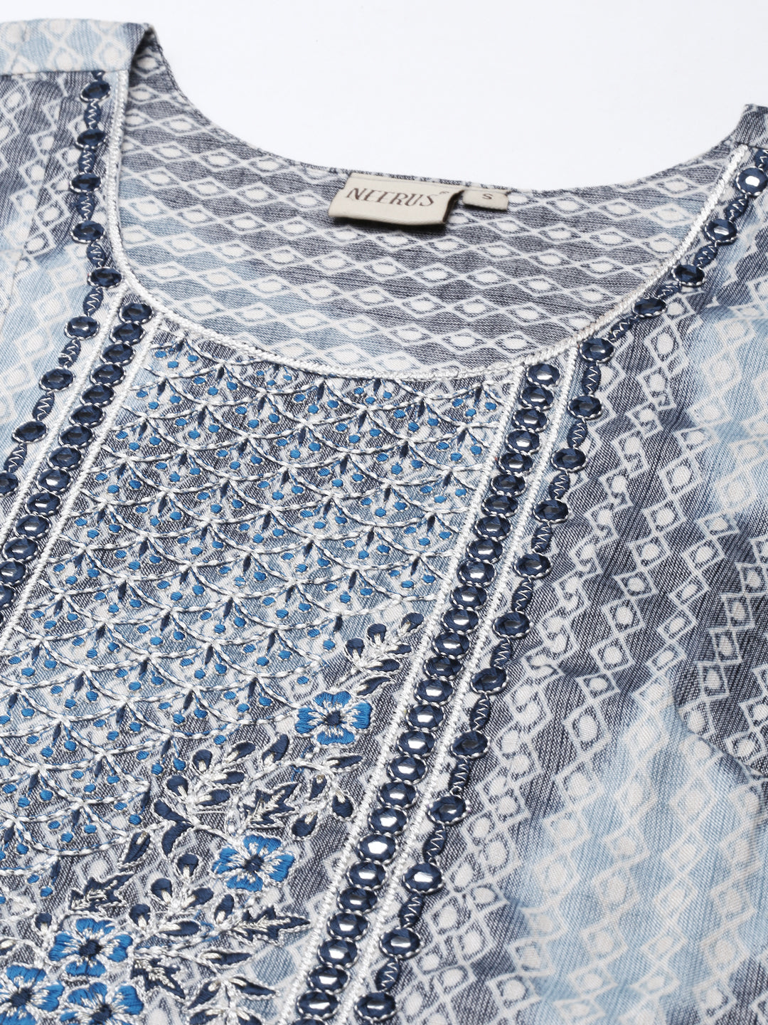 Neerus Grey viscose rayon printed A-line dress - detail view 2