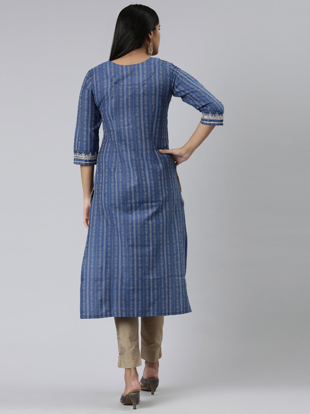 Neerus Blue viscose rayon printed straight kurti - side view