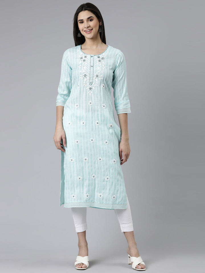 Neerus Green slub cotton thread embroidered straight kurti - front view