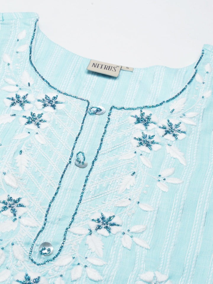 Neerus Green slub cotton thread embroidered straight kurti - detail view 3