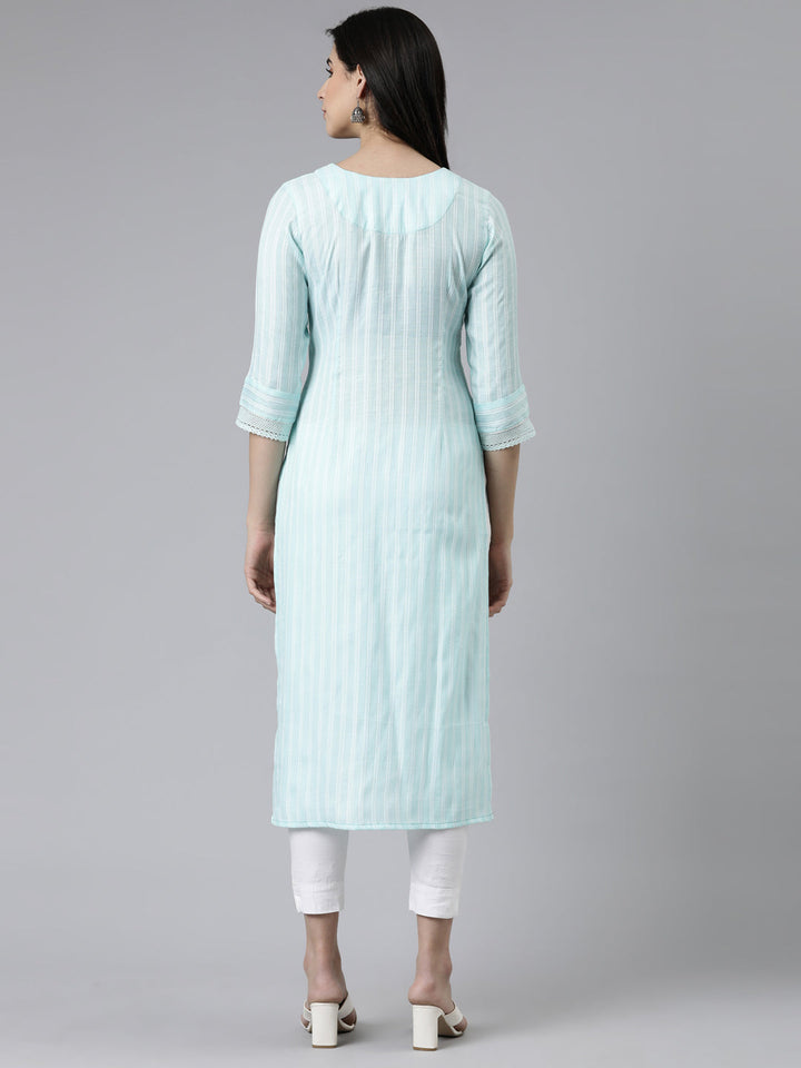 Neerus Green slub cotton thread embroidered straight kurti - side view