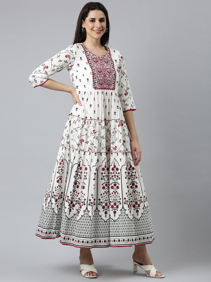 Neerus White Straight Casual Printed Dress