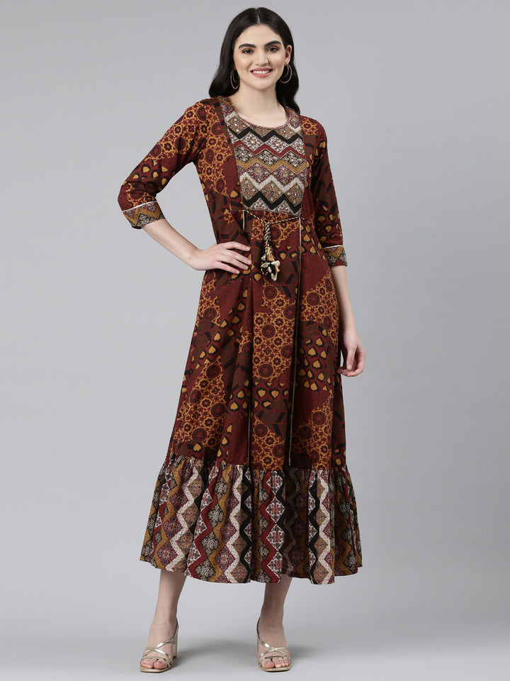 Neerus Brown Straight Casual Printed Dress
