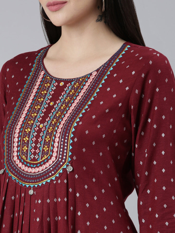 Neerus Maroon viscose rayon printed straight kurti - detail view 1