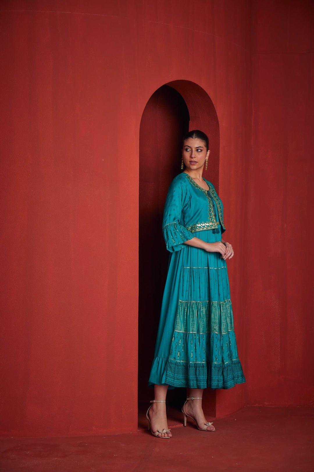 Neerus Green shantoon flared gown - detail view 1