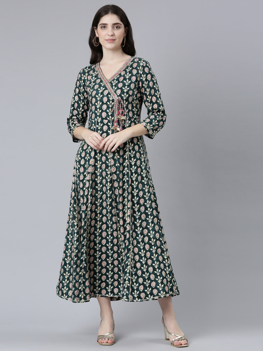 Neerus Green printed straight dress - front view
