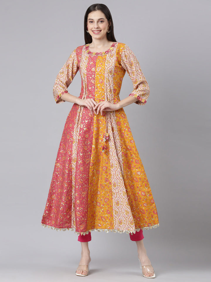 Neerus Pink Straight Casual Floral Dresses