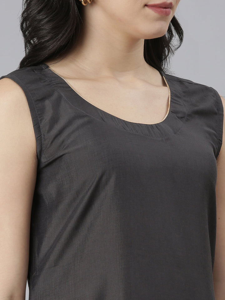 Neerus Grey Straight Casual Floral Dresses