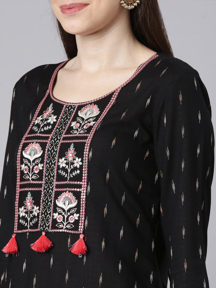 Neerus Black Casual Embellished Straight Kurtas