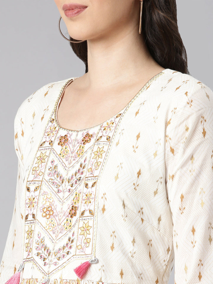 Neerus Off White Curved Casual Floral Dresses