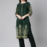 Neerus Green Casual Solid Straight Kurtas