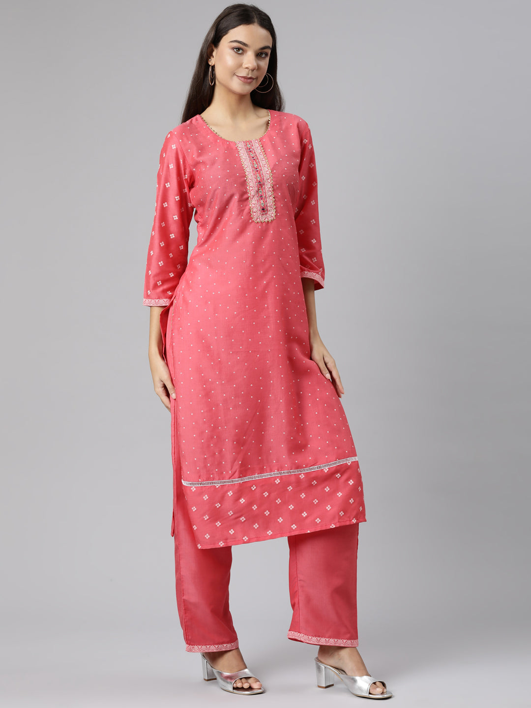 Neerus Red muslin Bandhani printed suit set - back view