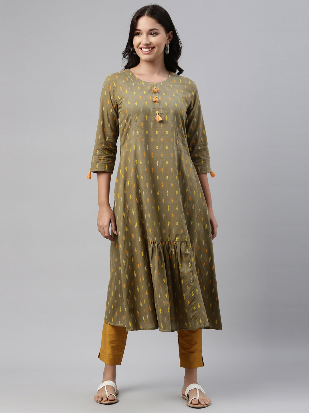 Neerus Green cotton printed kurti tunic - detail view 4