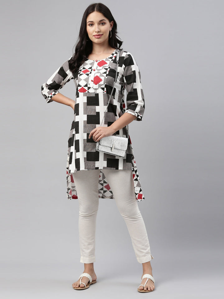 Neerus Black slub cotton straight kurti - front view