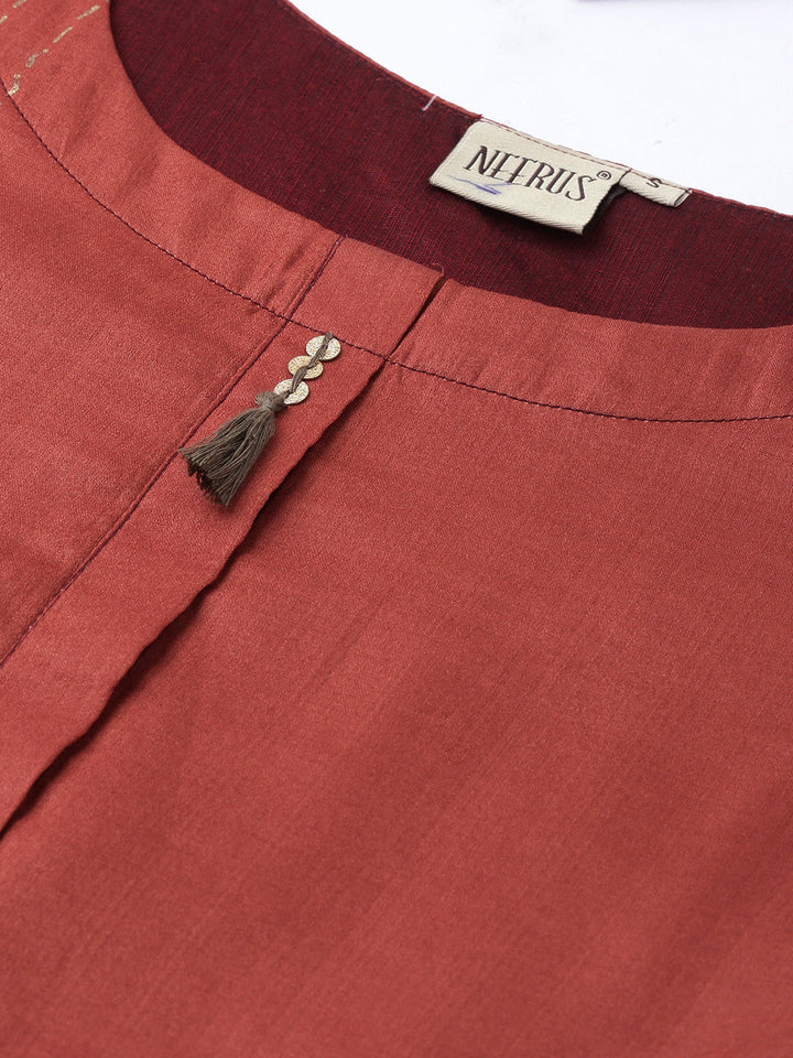 Neerus Printed high-low kurti - side view
