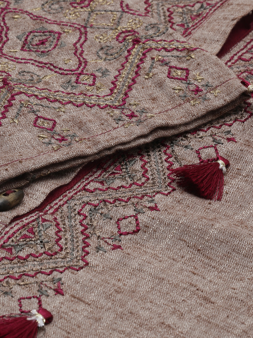 Neerus Beige rayon printed kurta set - detail view 1