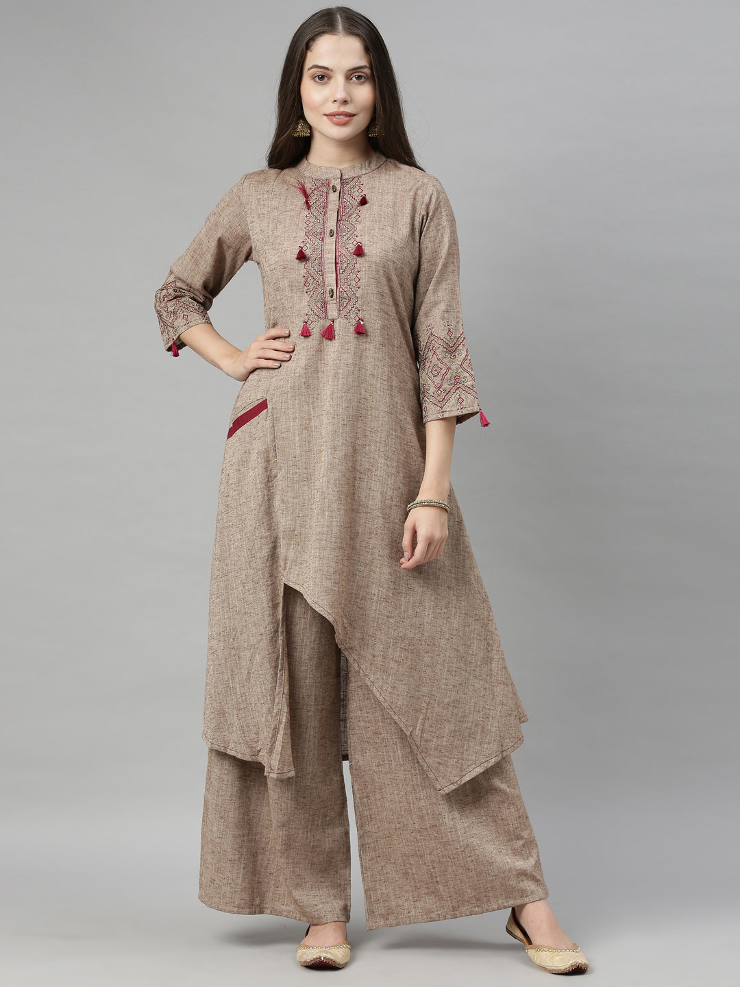 Neerus Beige rayon printed kurta set - detail view 5
