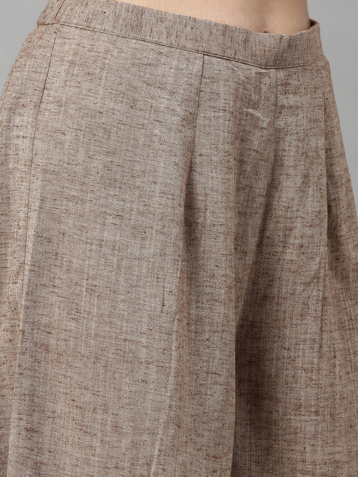 Neerus Beige rayon printed kurta set - detail view 6
