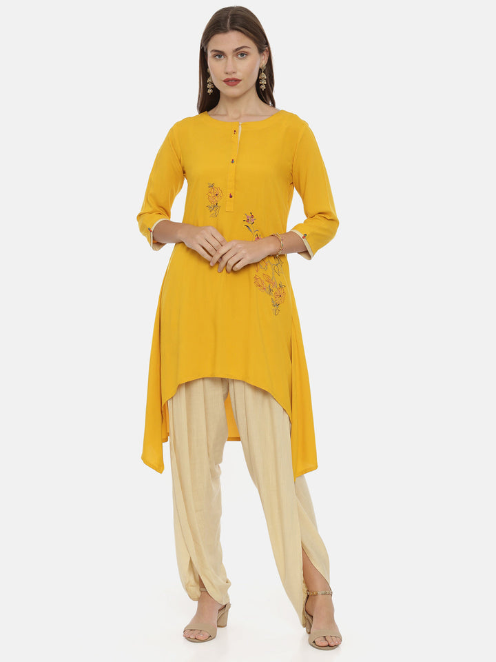 Neerus Yellow rayon embroidered high-low kurta - detail view 3