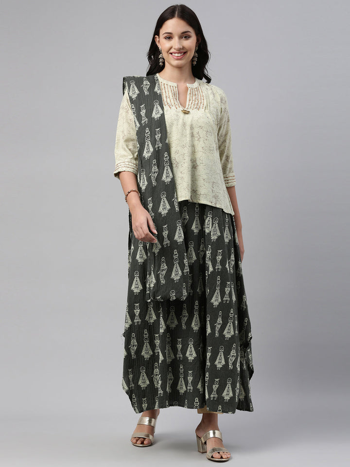 Neerus Green cotton printed anarkali kurti - detail view 4