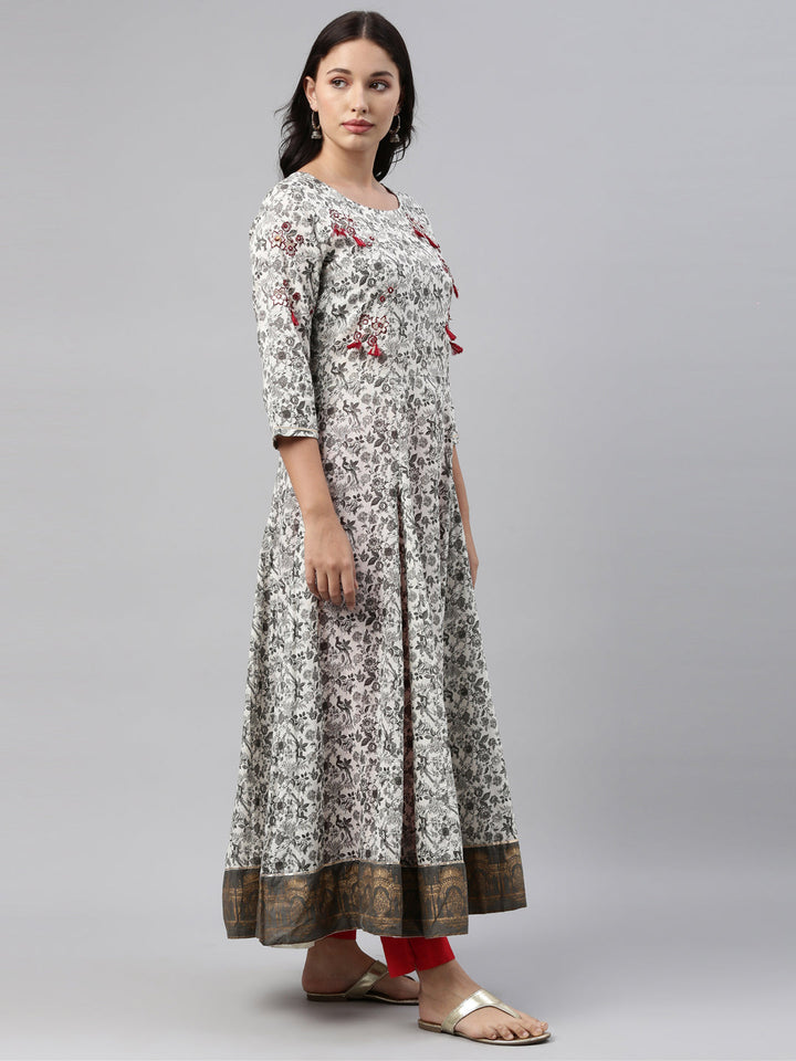 Neerus Grey cotton solid kurti tunic - detail view 2