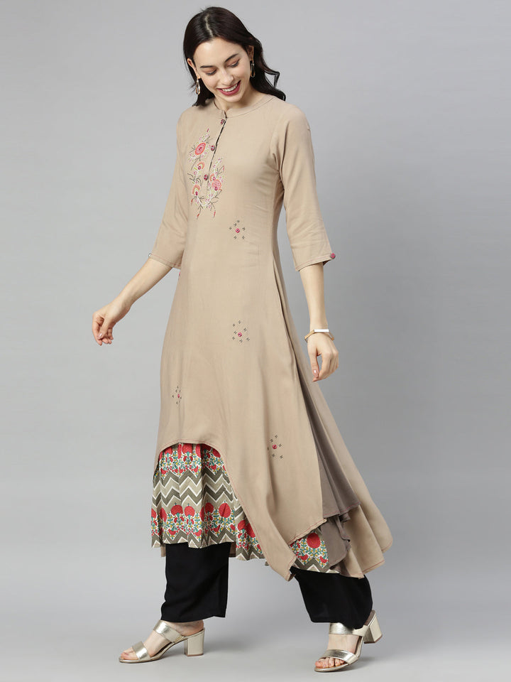 Neerus Brown georgette embroidered high-low kurta - detail view 2