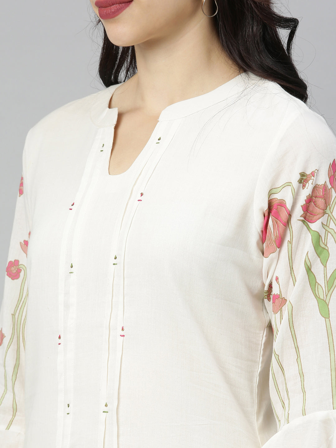 Neerus White cotton printed kurta set - detail view 3