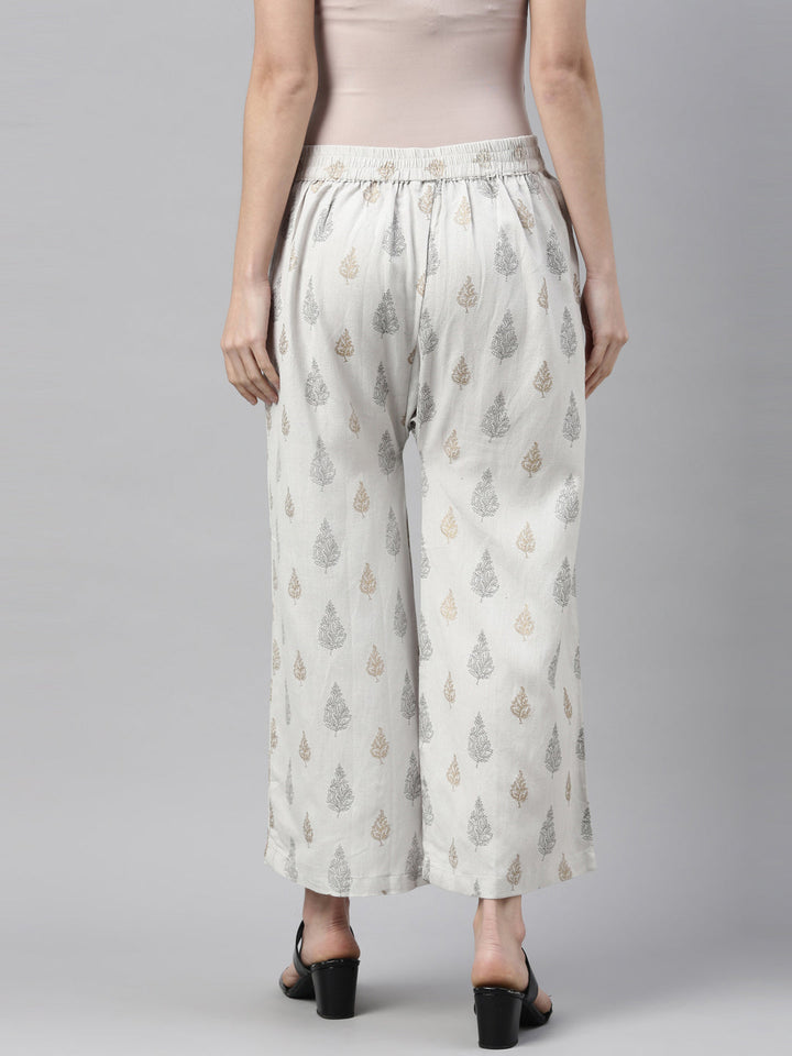 Neerus Grey cotton printed palazzo - detail view 2