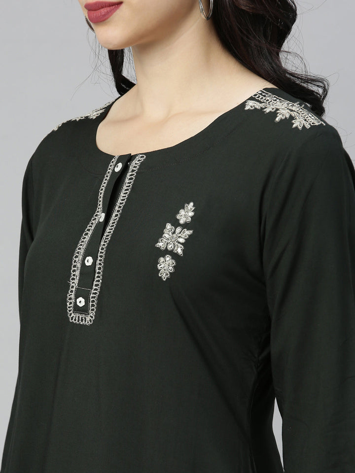 Neerus Green zari embellished straight kurti - back view