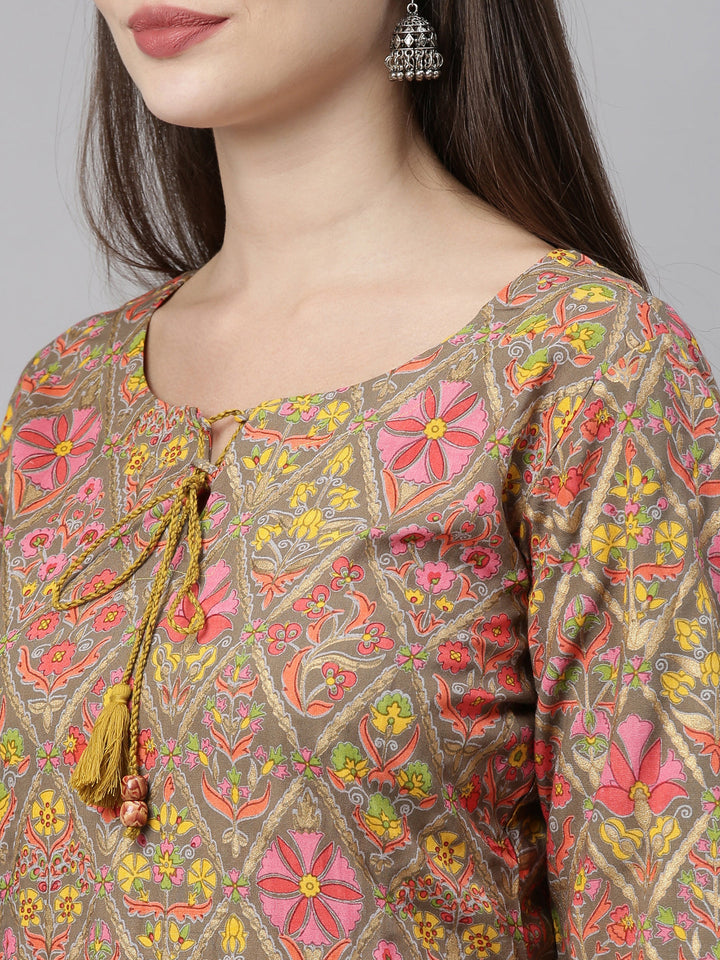 Neerus Brown printed straight kurta - back view
