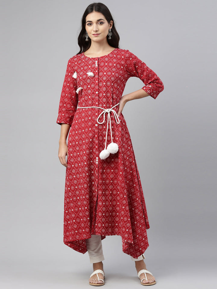 Neerus Maroon cotton solid kurti - detail view 5