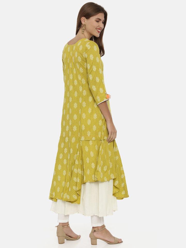 Neerus Yellow rayon printed high-low kurta - detail view 2