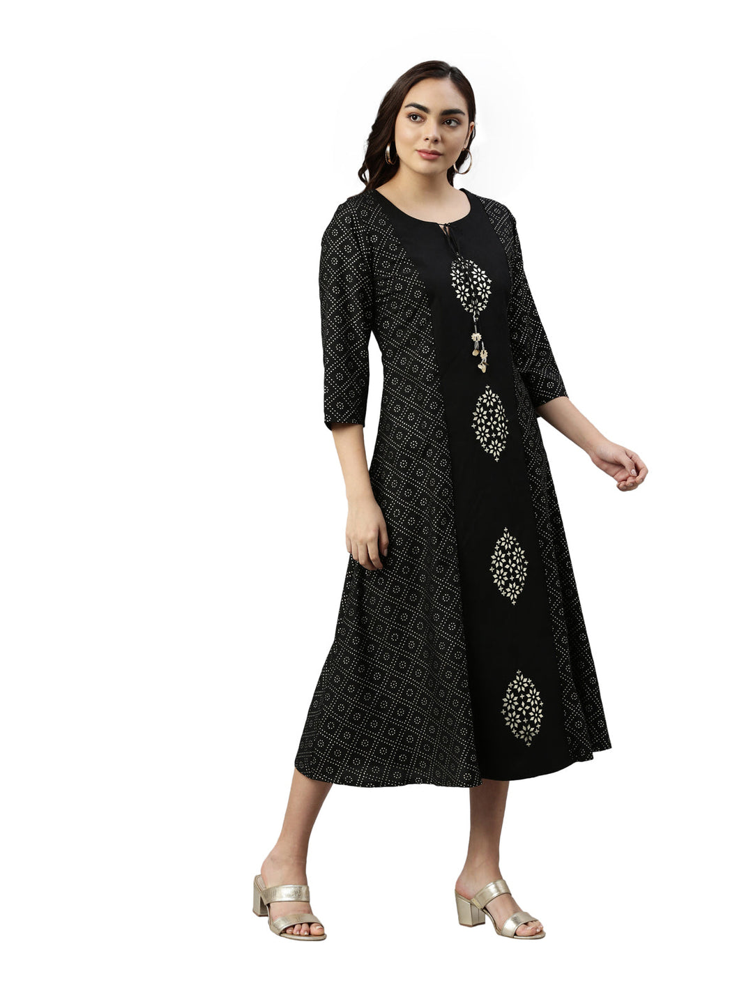 Neerus Black muslin printed A-line kurta - detail view 1