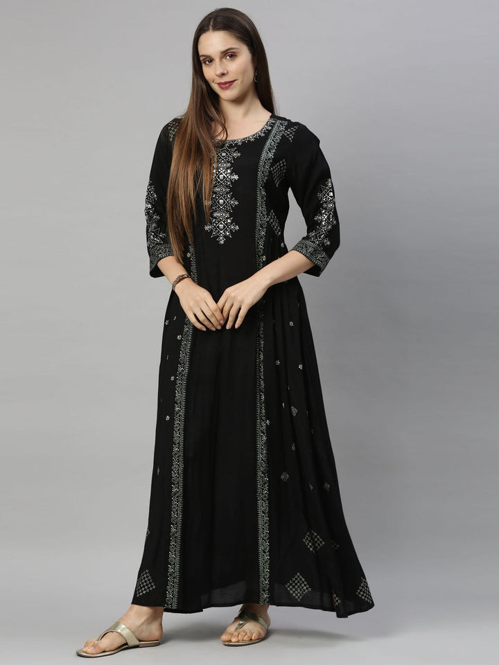 Neerus Black shantoon straight kurti tunic - front view