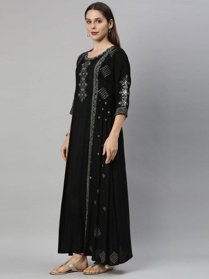 Neerus Black shantoon straight kurti tunic - detail view 1