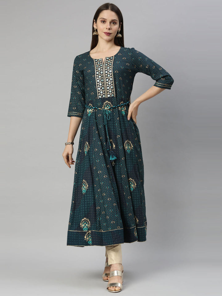 Neerus Blue viscose rayon straight kurti - detail view 4