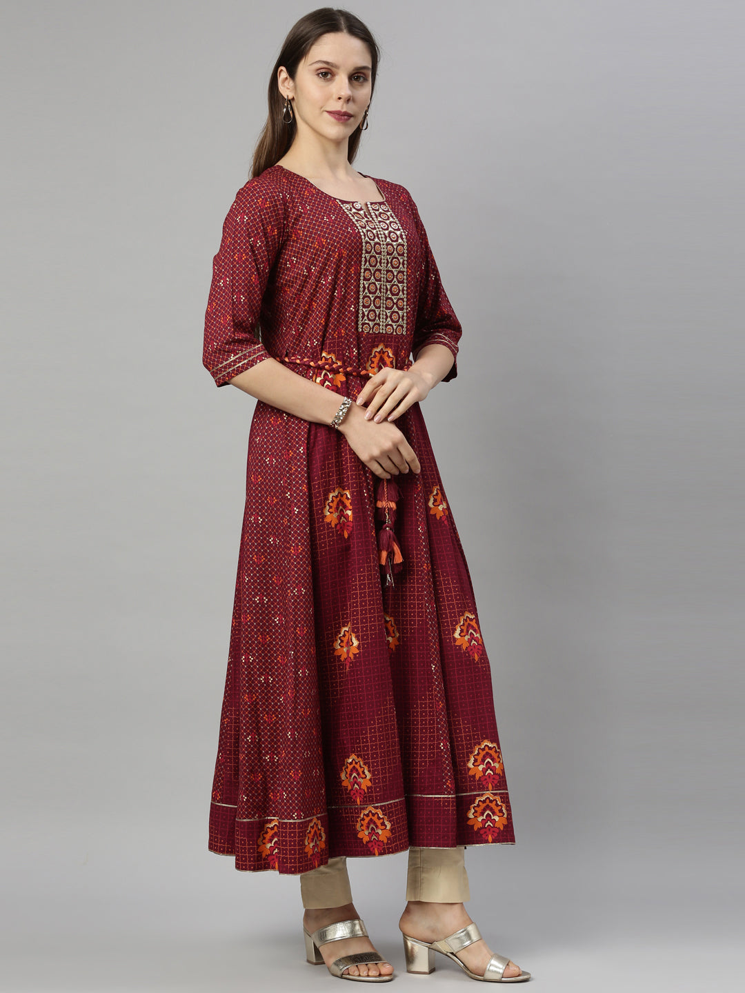 Neerus Maroon viscose rayon thread embroidered anarkali kurti - detail view 2