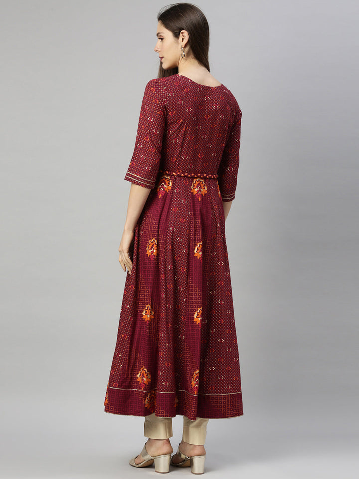 Neerus Maroon viscose rayon thread embroidered anarkali kurti - detail view 3