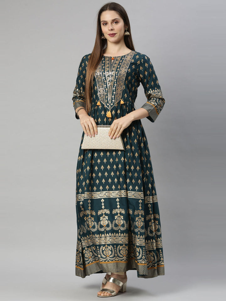 Neerus Green shantoon printed anarkali kurti - detail view 4
