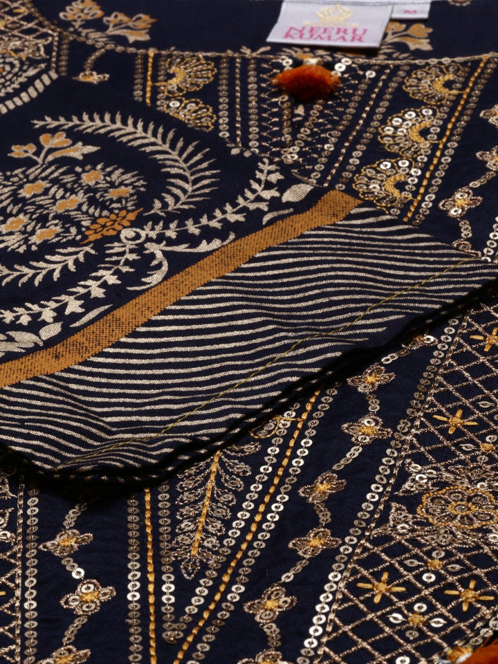 Neerus Blue shantoon printed kurti - detail view 4
