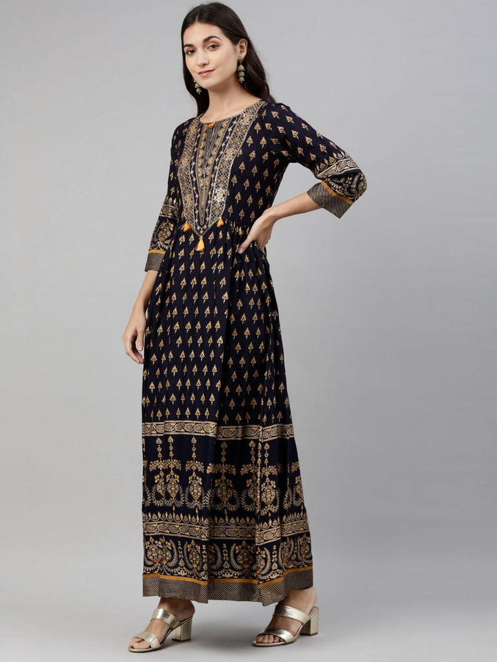 Neerus Blue shantoon printed kurti - back view