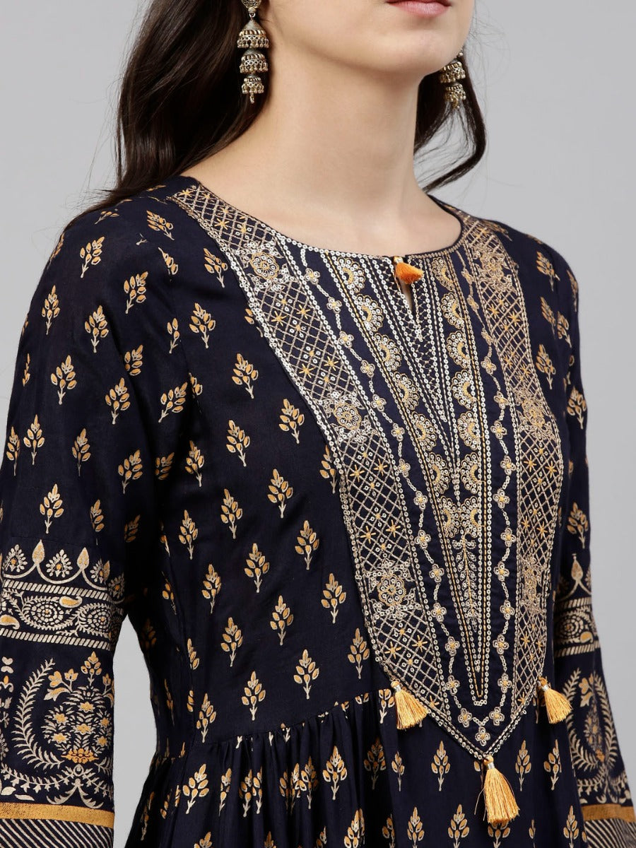Neerus Blue shantoon printed kurti - detail view 1