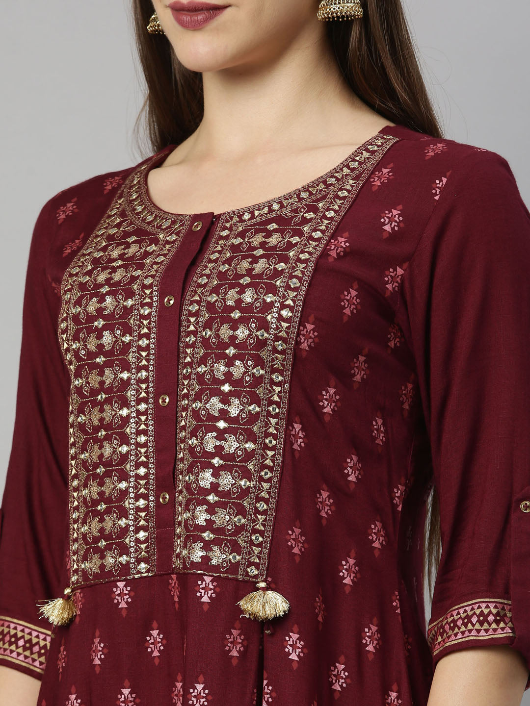 Neerus Maroon viscose rayon straight kurti - detail view 5