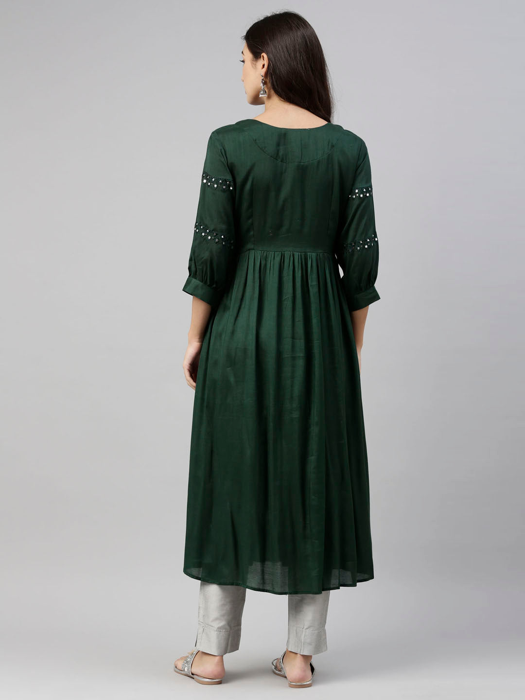 Neerus Green shantoon printed kurti tunic - detail view 3