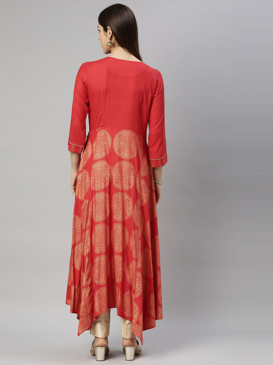 Neerus Red rayon straight kurti - detail view 3